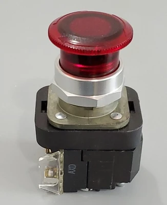 NEW Allen-Bradley 800T-PM26RA4
