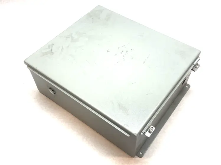Used Wiegmann Hinged Enclosure Gray 16" x 14" x 6" Electrical Boxes Michigan US | Maverick Industrial Sales #1401589
