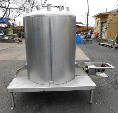 USED DIXIE MIXER 250 GALLON