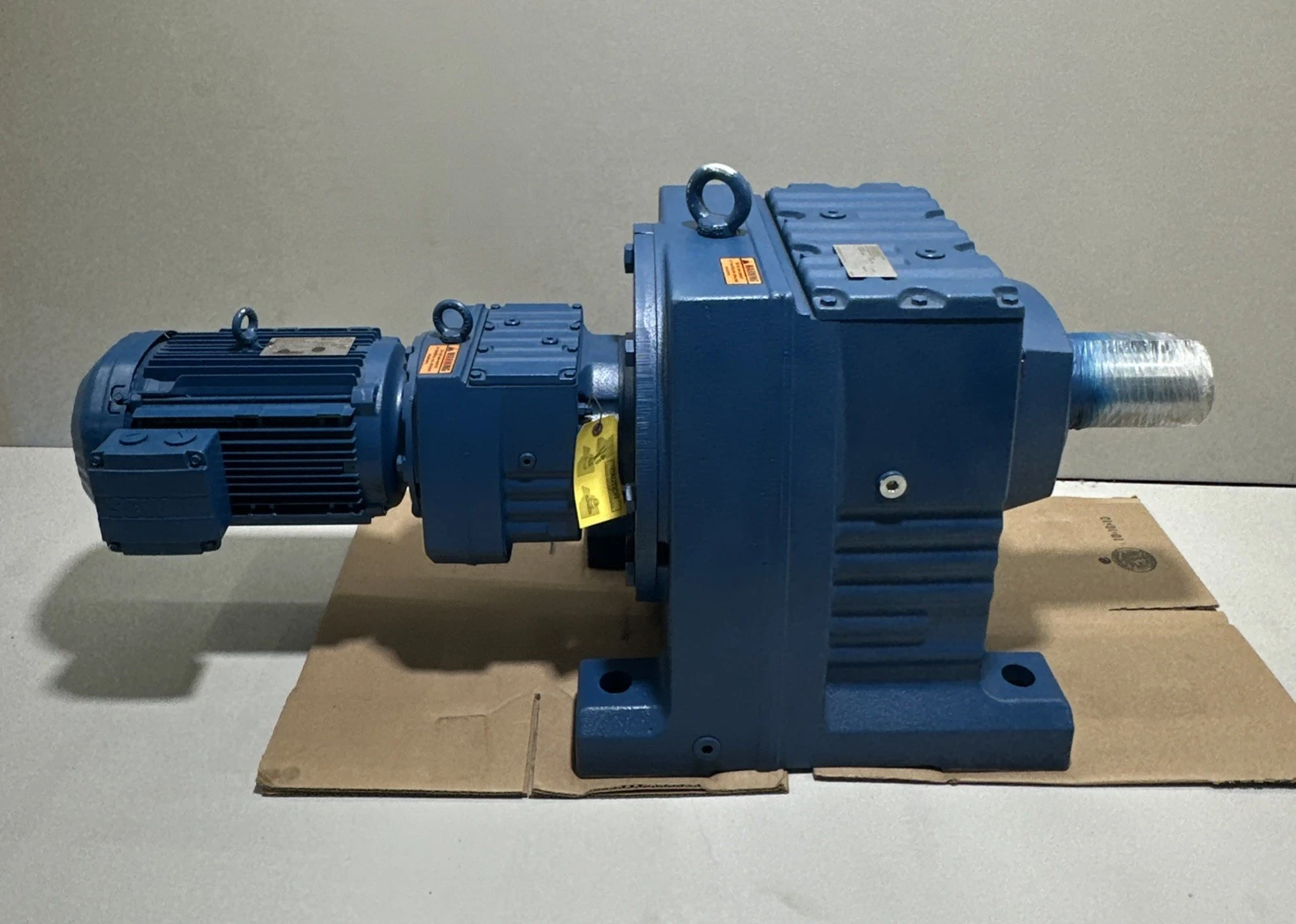 New | in-Stock SEW-EURODRIVE R137 R77 DRN100L4 Motors (misc) Indiana US | J&J Industrial Supply #1300191