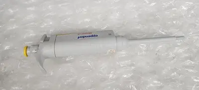 Pipetter, Eppendorf, Adjustable 200-1000
