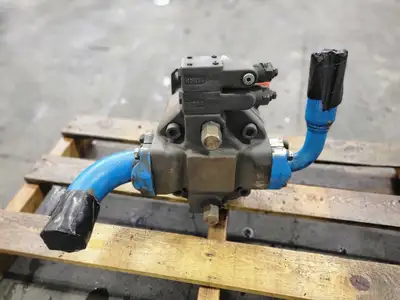 USED REXROTH AA10VSO140DFR/31R-PKD62N00