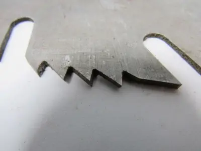 The Blade MFG. CO. 10" Dia. 70 tooth 5/8" arbor hole wood cutting saw blade