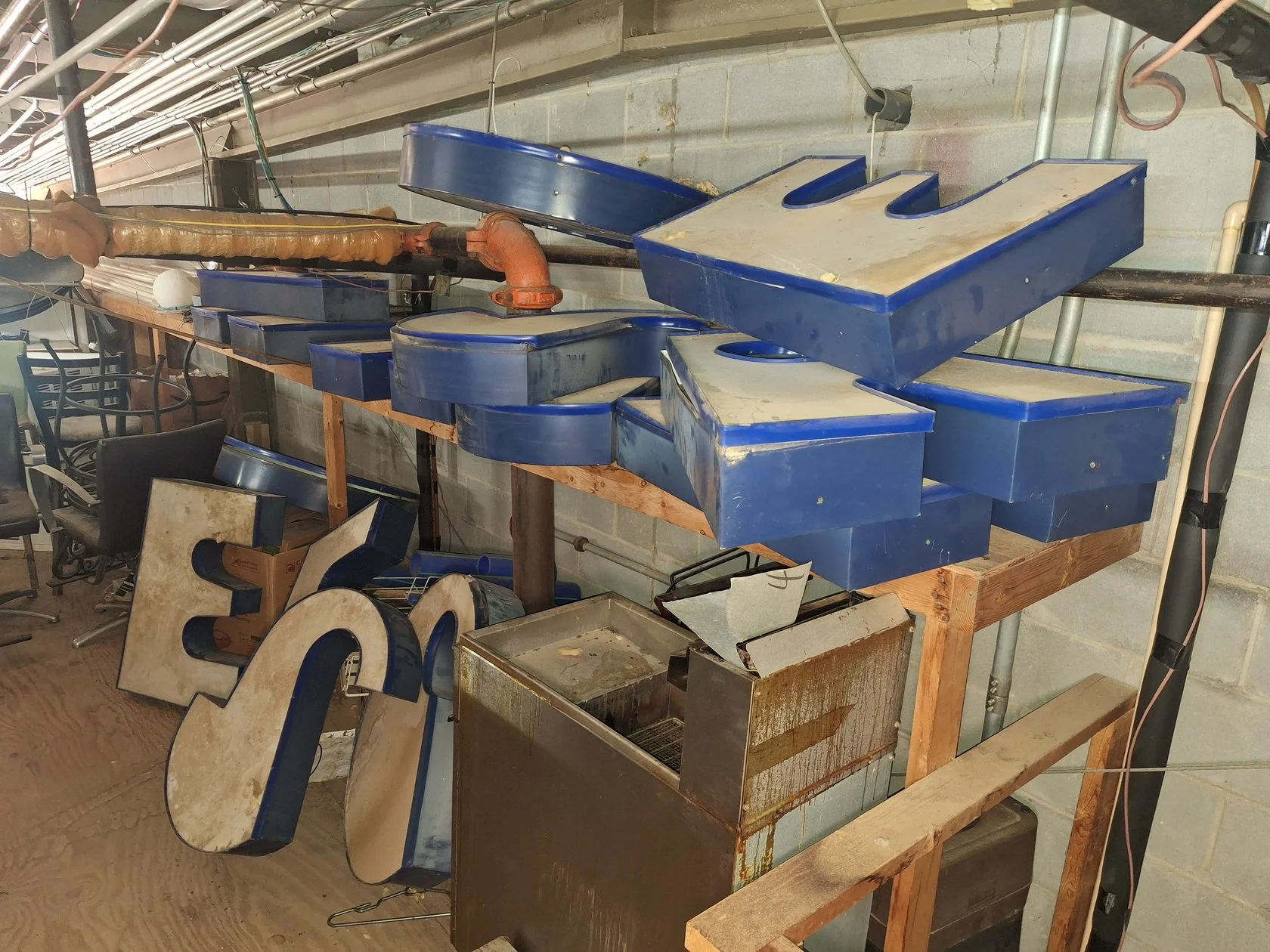 Used _UNKNOWN_ _UNKNOWN_ Retail Store Fixtures Georgia US | Auction Management Corporation #1548679