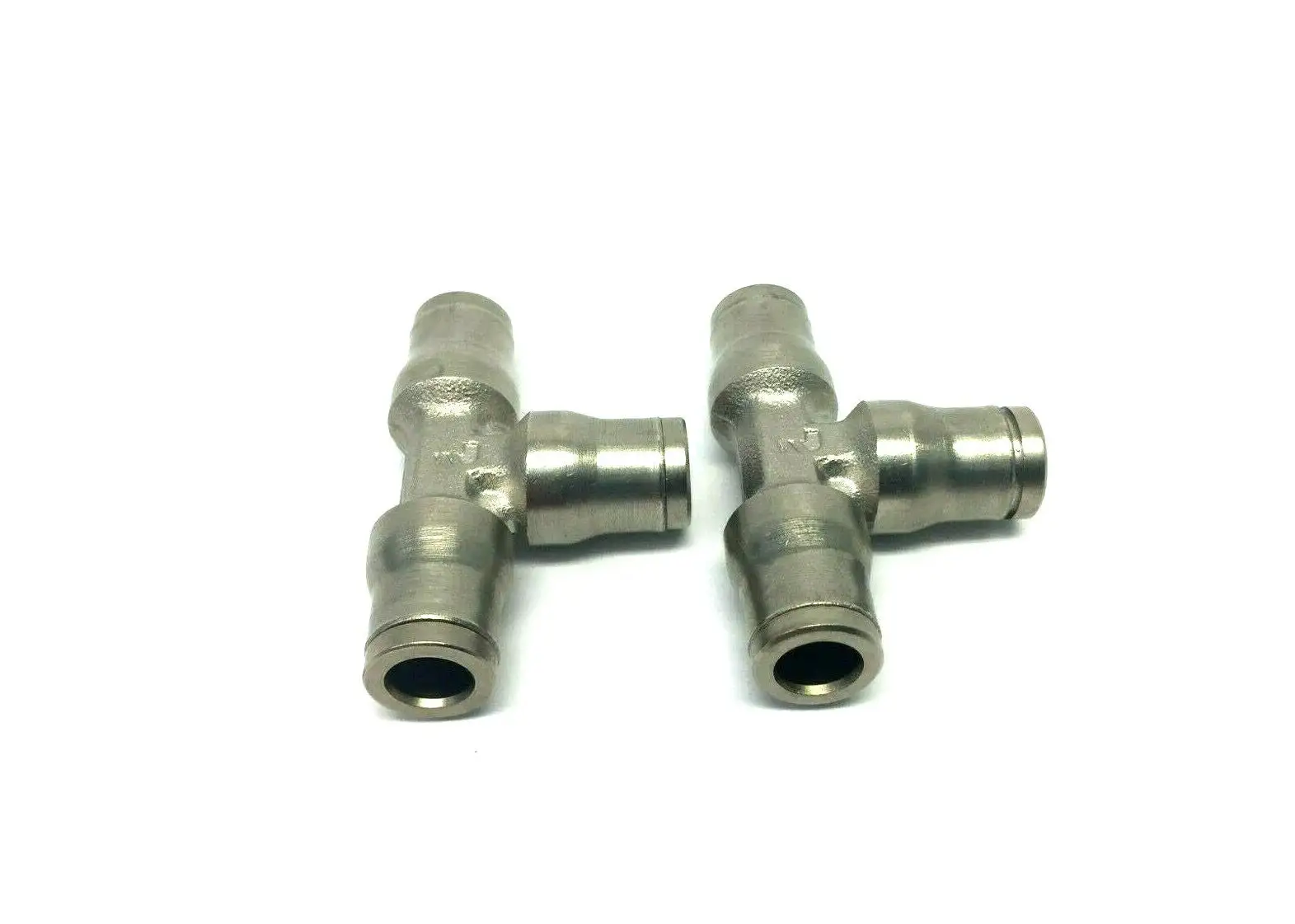 USED LEGRIS EQUAL TEE PUSH IN FITTING 10MM OD