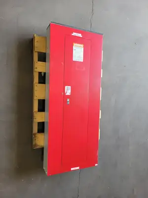 USED SQUARE D NQOD484L225CU