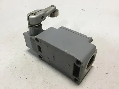 USED OMRON WLCA2-2
