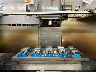 1997 HAAS VF-6 Vertical Machining Centers | Lion Machinery (5)