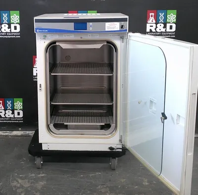 Fisher Scientific Isotemp CO2 Incubator Oven 120v