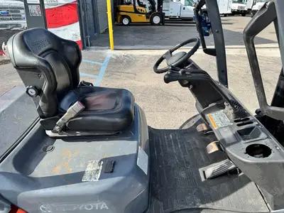 Used 2018 TOYOTA 8FDU30 Misc Forklifts Florida US | Truck and Van Outlet #1506273