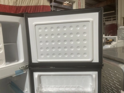 USED FRIGIDAIRE 7.5 CUBIC FEET