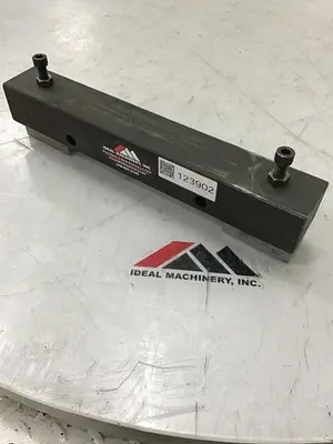 Used CINCINNATI MILACRON 5040389 Injection Molding Parts Michigan US | Ideal Machinery #1316993