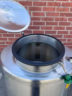 USED GEA 300 LITER RESERVOIR TANK W/ FRISTAM FPX742-205 CENTRIFUGAL PUMP, CONTROLLER