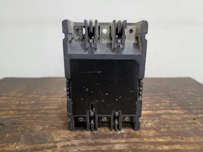 USED FEDERAL PIONEER CE3020B