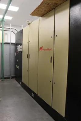 Ingersoll Rand RS25ONE-A100 Air Compressor | Levy Recovery Group (4)
