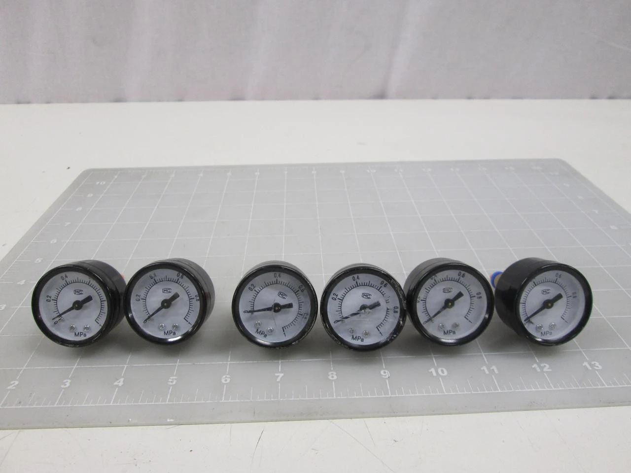 Used M&C _UNKNOWN_ Universal Pressure Meters Texas US | OCO Industrial #1780250