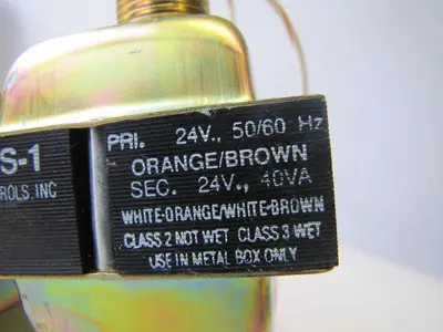 USED JOHNSON CONTROLS INC. Y65GS-1
