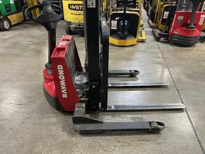 Used 2012 RAYMOND RAS25 Stackers Illinois US | Somerset Equipment Sales #1542989
