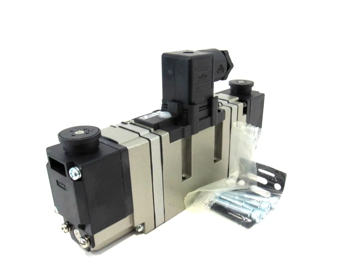 NEW SMC VS7-6-FJG-D-3NM SOLENOID VALVE VS76FJGD3NM