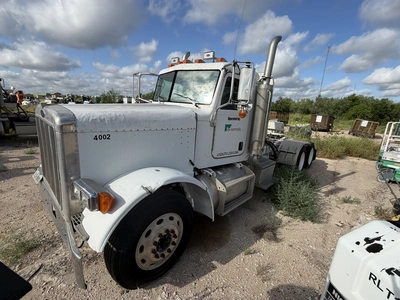 Used 2006 PETERBILT 379 TRUCK TRACTOR Conventional trucks Texas US | Miedema Asset Management Group #1312600