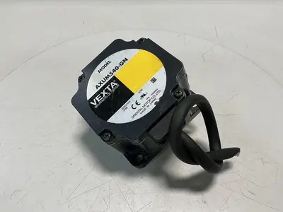 USED VEXTA AXUM540-GN