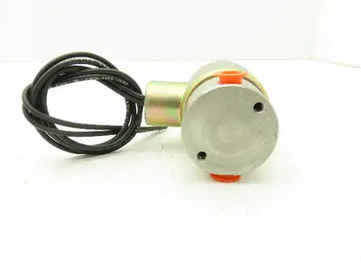 Honeywell Skinner X5L25310CT Solenoid Valve 3-Way NC 120V 75 PSI 1/8" NPT