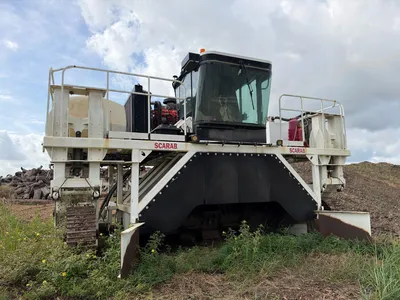 2015 Scarab 12HYD-275-D5 Tracked Compost Windrow Turner | Crossford Machinery Group (1)