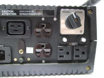Powerware 103000651003 Distribution Module Ser 3000 208V In 120/208V Out IBM/UPS