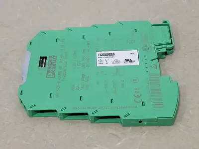 USED PHOENIX CONTACT 2864493