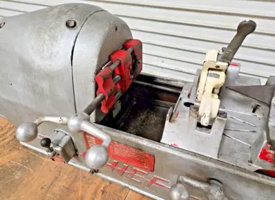 Used Collins _UNKNOWN_ Taps & Dies | Amiron Machinery #737041
