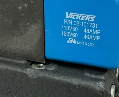 NEW VICKERS DG5V-8-S-11C-E-M-FW-B-10 VALVE 02-325888 DG4V-3S-6C-M-FW-B-10