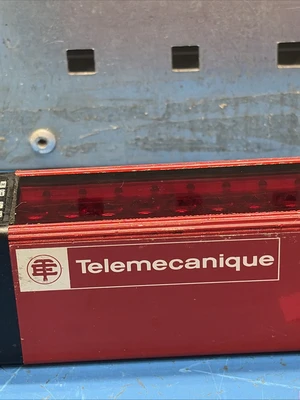 USED Telemecanique XUS-LTQ6A026OR