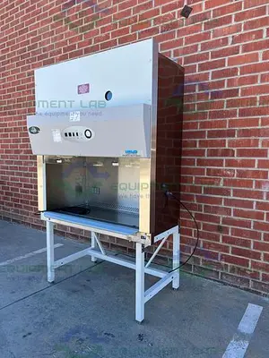 USED NUAIRE NU-425-400 CLASS II TYPE A2 BIOLOGICAL SAFETY CABINET 4 FT