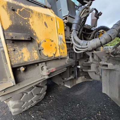 2006 KOMATSU HM400-1L Articulating Dump Trucks | Iron Listing (32)