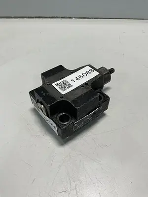 USED VICKERS CVCS 25 C3 S2 W 11 S32