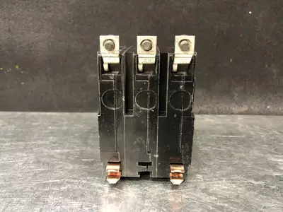 USED SQUARE D QOB360
