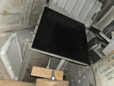 Pallet of misc tile