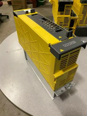 Used FANUC A06B-6121-H011#H550 Spindle Drives Michigan US | Aucto #1337040