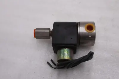 NEW PARKER 71315SN2GVJ1N0C111P3 SOLENOID FLUID VALVE - STOCK GF312A