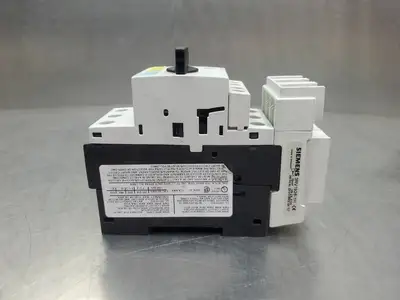 USED Siemens 3RV1021-4BA10 Circuit Breaker w/3RV1921-1M Trip Module