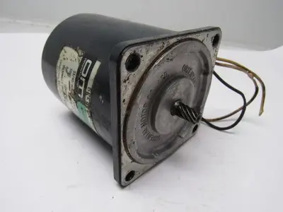 Oriental Motor 5RK40GN-CE Reversible Electric Motor 220/230/240V 50Hz