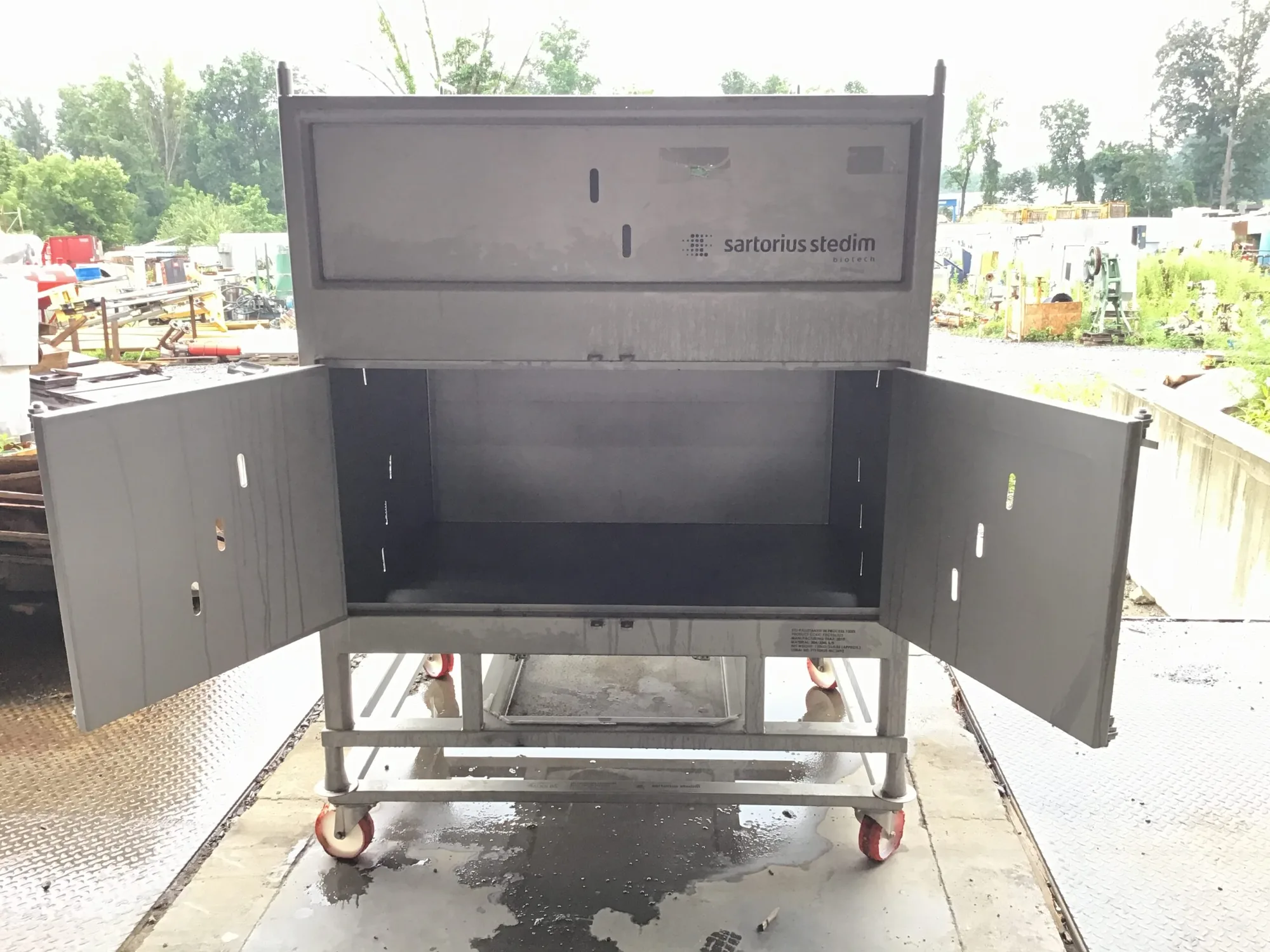 Sartorius Stedim FXS102259 STD Palletank Cubical Stainless Steel Max Dynamic Load 3600Lbs