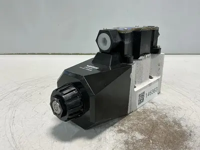 USED TOKIMEC DG4VS-5-0A-M-P7L-H-7-40-JA5