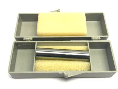 USED VERMONT GAGE REVERSIBLE GAGE MASTER CLASS XX STEEL 10.96MM