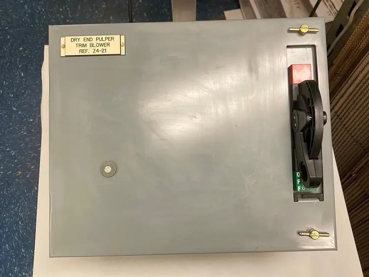 Used ALLEN-BRADLEY 2112B-BDB-6R-17-24R-41-111 Q Starters | Surplus Asset Holdings #1204419