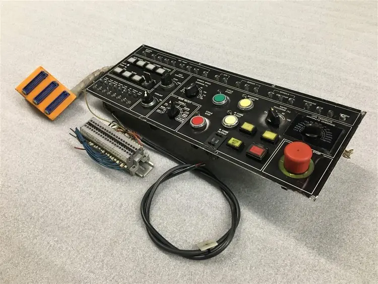 Used KAO MING KAO MING OPERATOR PANEL Misc Electrical & Power Parts BE | Apt International N.V #363994