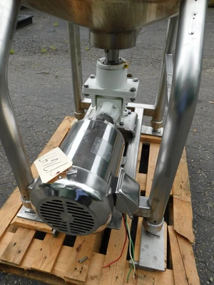 Used APV LIQUIFIER CLV-50 Mixers New Jersey US | Champion Trading Corporation #1332393
