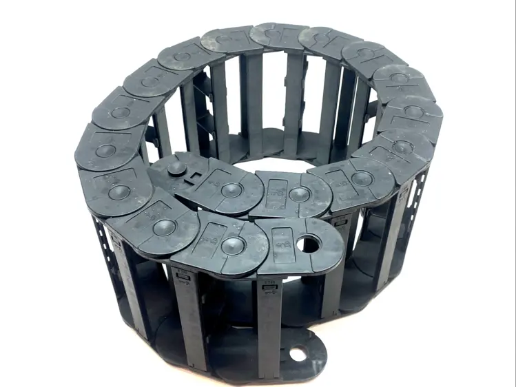 Used IGUS ENERGY CHAIN CABLE CARRIER Cable & Wire | Maverick Industrial Sales #1108890