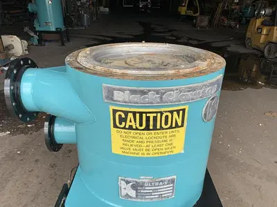 USED 1990 BLACK CLAWSON UV200