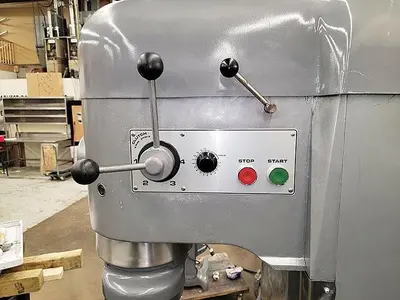 HOBART V-1401 Dough Mixers | Harvest Equipment and Fabrication Inc (3)